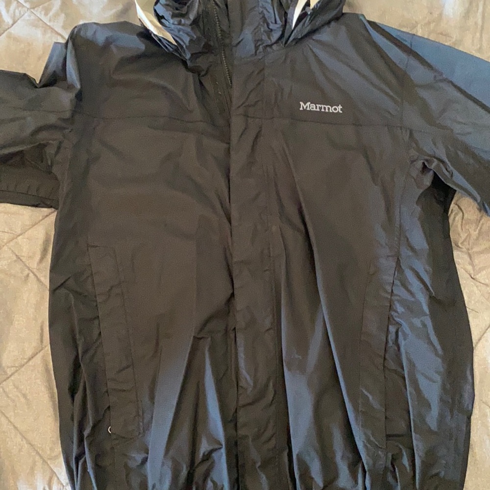 Marmot Classic Black Windbreaker L/G